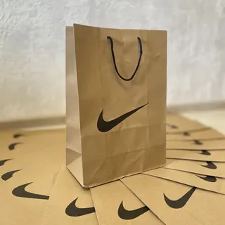 Пакет крафтовий Nike паперовий пакет з ручками логотип Nike подарунковий пакет